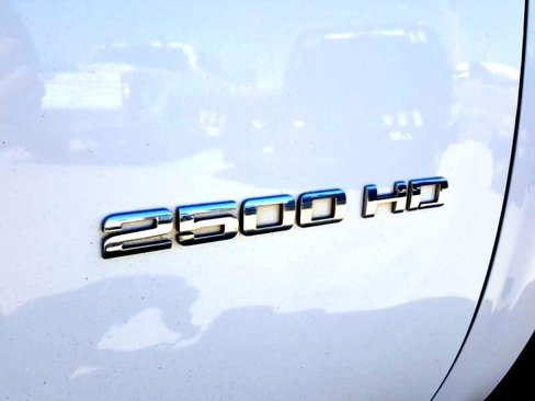 Used 2011 Chevrolet Silverado 2500 W/T image 23