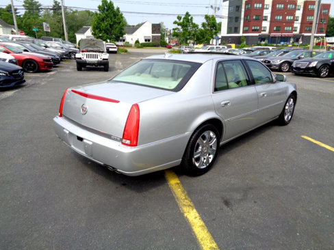 Used 2010 Cadillac DTS Platinum image 15