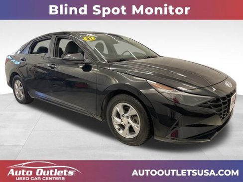 Used 2021 Hyundai Elantra SE image 1