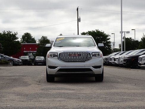Used 2019 GMC Acadia Denali w/ Technology Package image 2