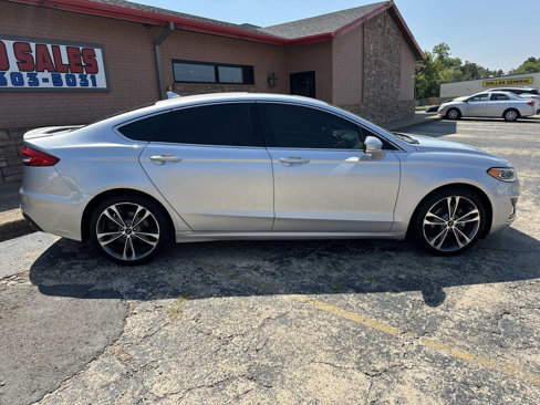 Used 2019 Ford Fusion Titanium image 10