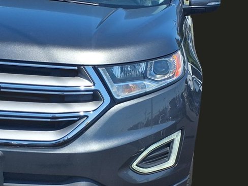 Used 2018 Ford Edge Titanium w/ Equipment Group 301A image 31