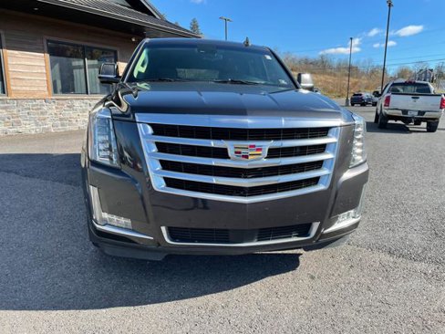 Used 2017 Cadillac Escalade Premium Luxury image 12