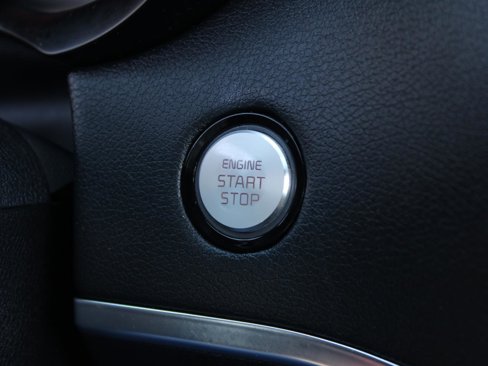 Used 2020 Kia Stinger GT-Line image 25