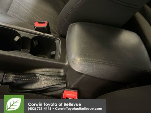 Used 2017 Ford Focus SE w/ Cold Weather Package image 17