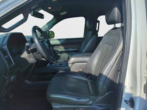 Used 2018 Ford Expedition Limited image 12