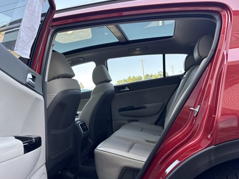 Used 2019 Kia Sportage EX w/ EX Premium Package image 10