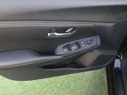 New 2025 Nissan Sentra SV image 11