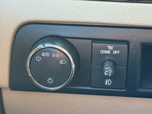 Used 2012 Cadillac Escalade ESV Luxury image 32
