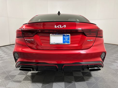 Used 2022 Kia Forte GT image 7
