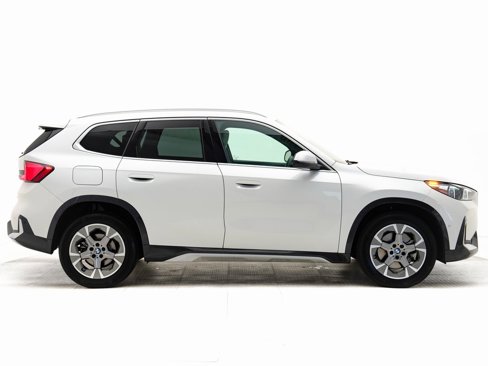 Used 2024 BMW X1 xDrive28i w/ Convenience Package image 2