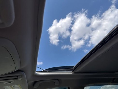 Used 2020 Subaru Forester Premium image 11