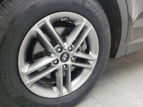 Used 2018 Hyundai Santa Fe Sport w/ 2.4L Tech Package 04 image 31