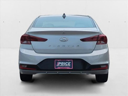Used 2019 Hyundai Elantra SEL image 7