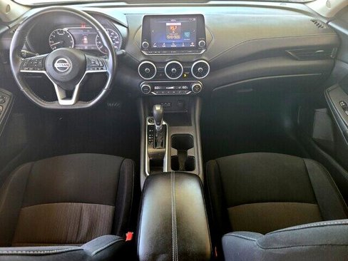 Used 2021 Nissan Sentra SV image 6