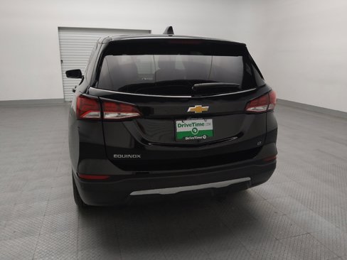 Used 2022 Chevrolet Equinox LT w/ Driver Convenience Package image 6