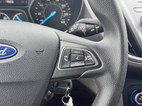 Used 2018 Ford Escape SE image 14
