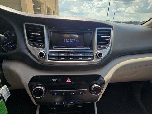 Used 2017 Hyundai Tucson SE image 23