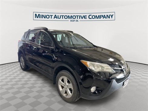 Used 2013 Toyota RAV4 XLE image 1