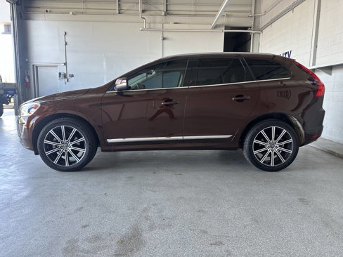 Used 2015 Volvo XC60 T6 image 10