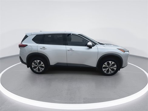 Used 2021 Nissan Rogue SV image 12