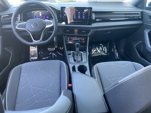 New 2025 Volkswagen Jetta Sport image 13