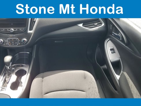 Used 2024 Chevrolet Malibu LT image 17