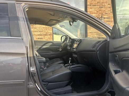 Used 2016 Mitsubishi Outlander Sport SEL image 13