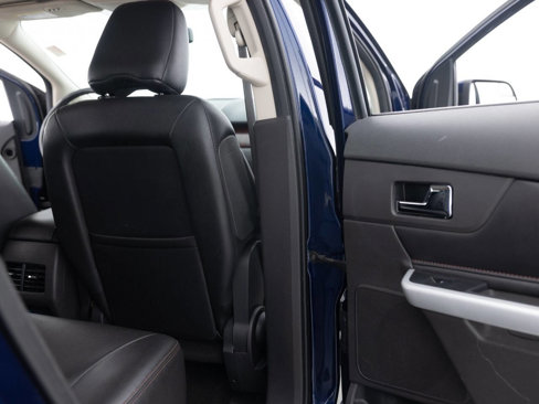 Used 2011 Ford Edge Limited w/ Driver Entry Pkg image 30