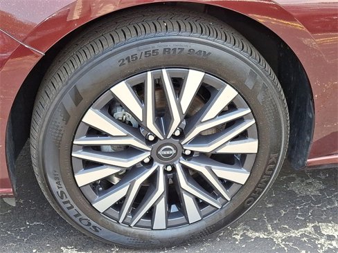 Certified 2024 Nissan Altima 2.5 SV image 26