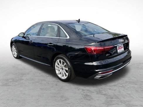 Used 2023 Audi A4 2.0T Premium w/ Convenience Package image 4