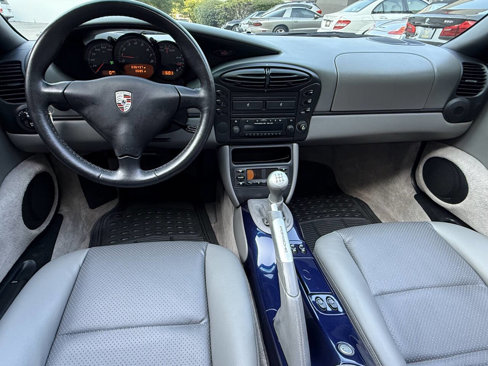 Used 2001 Porsche Boxster image 3