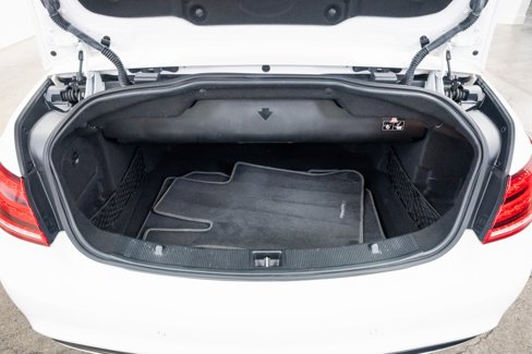 Used 2017 Mercedes-Benz E 550 Cabriolet image 8