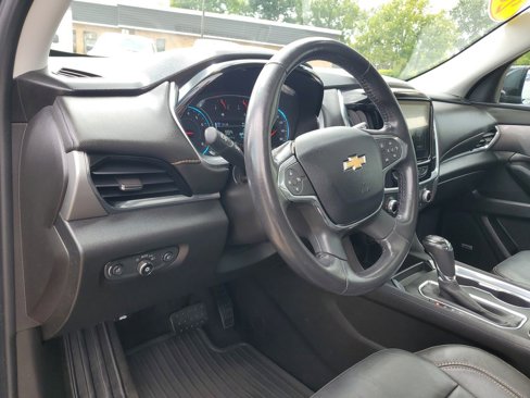 Used 2019 Chevrolet Traverse LT w/ LT Premium Package image 19