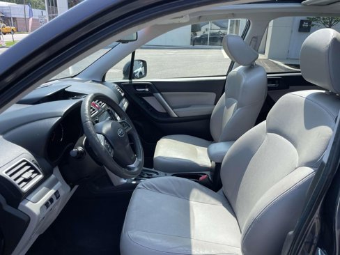 Used 2016 Subaru Forester 2.5i Touring image 13