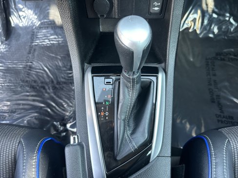 Used 2018 Toyota Corolla L image 30