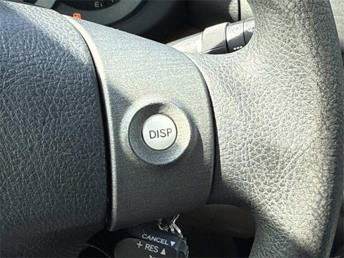 Used 2011 Toyota RAV4 2WD image 22