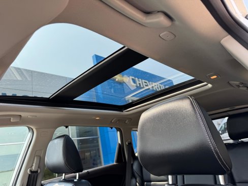 Used 2023 Nissan Rogue SL w/ SL Premium Package image 19
