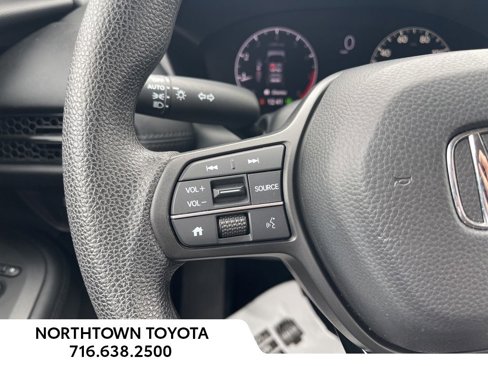 Used 2023 Honda HR-V LX image 34