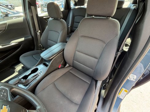 Used 2024 Chevrolet Malibu LT image 36