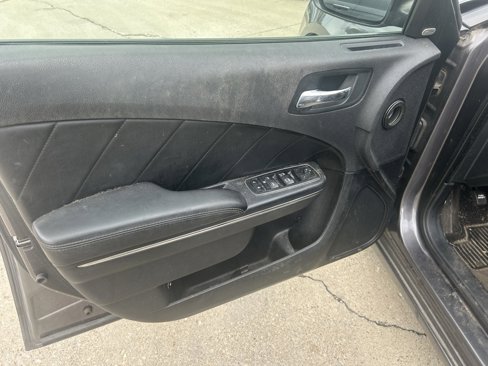 Used 2013 Dodge Charger R/T image 12
