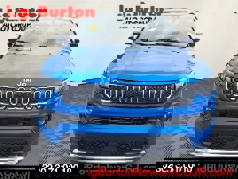 Used 2024 Jeep Compass Limited image 2