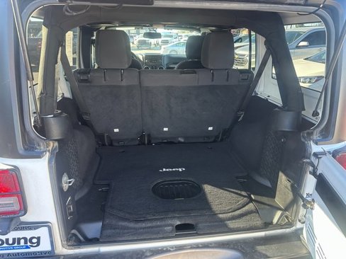 Used 2016 Jeep Wrangler Unlimited Sport image 12
