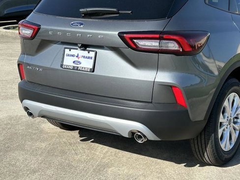New 2025 Ford Escape Active image 7