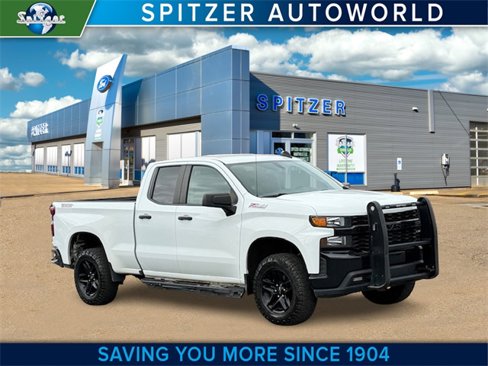 Used 2019 Chevrolet Silverado 1500 Custom Trail Boss w/ Custom Convenience Package image 1