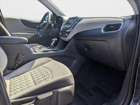 Used 2023 Chevrolet Equinox LT image 23