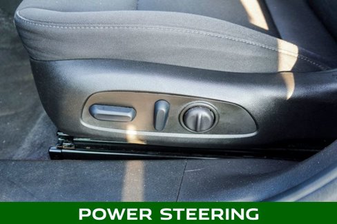 Used 2023 Chevrolet Malibu LT image 13