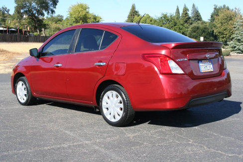 Used 2017 Nissan Versa SV image 6
