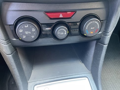 Used 2019 Subaru Crosstrek 2.0i Premium image 40