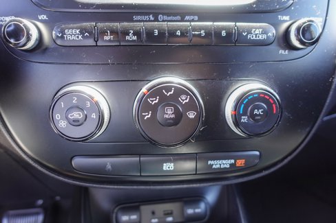 Used 2014 Kia Soul + image 18